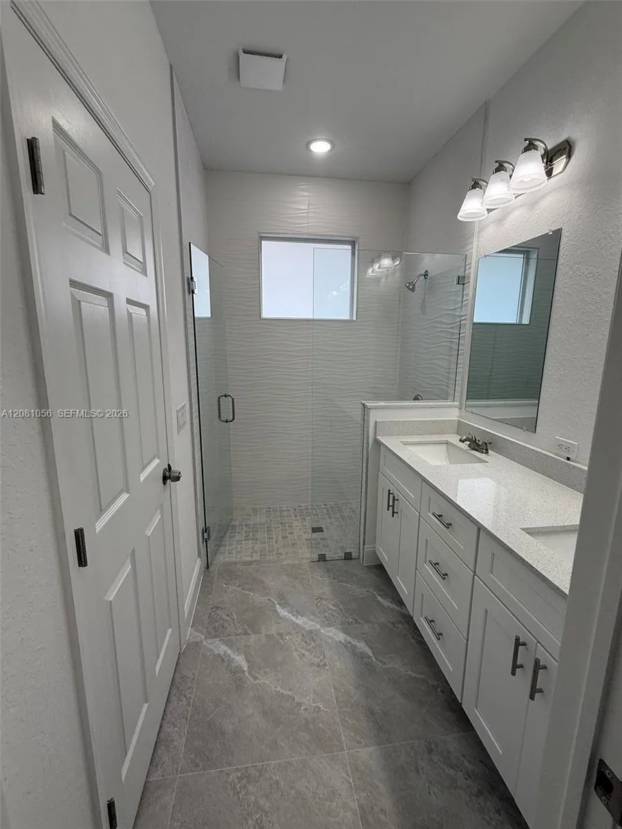 306 Lenz Ave S Lehigh Acres, FL 33974
