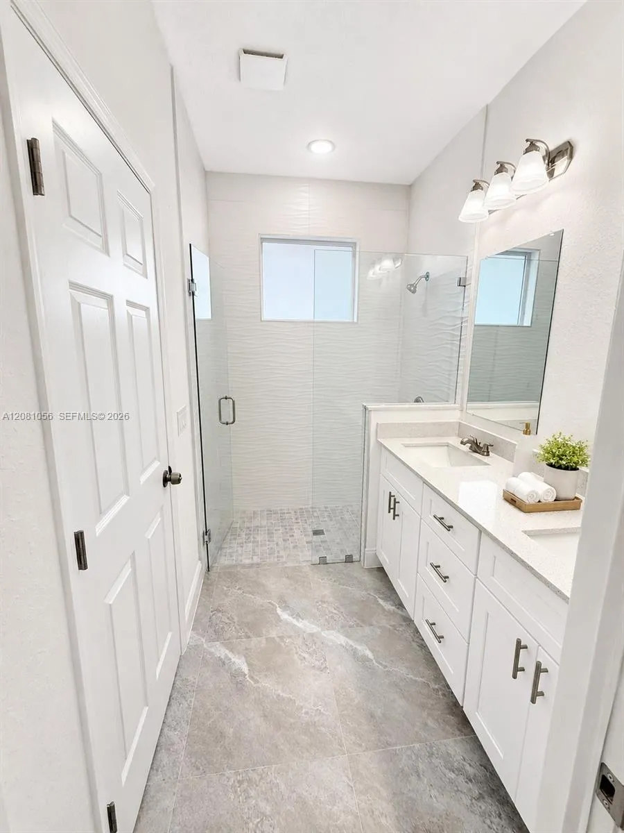 306 Lenz Ave S Lehigh Acres, FL 33974