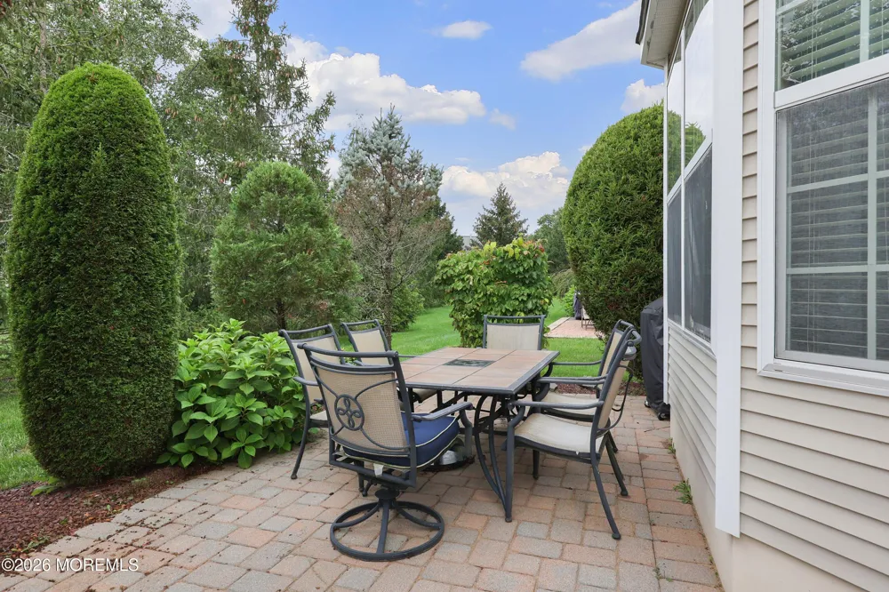 1 Essex Drive Jackson, NJ 08527
