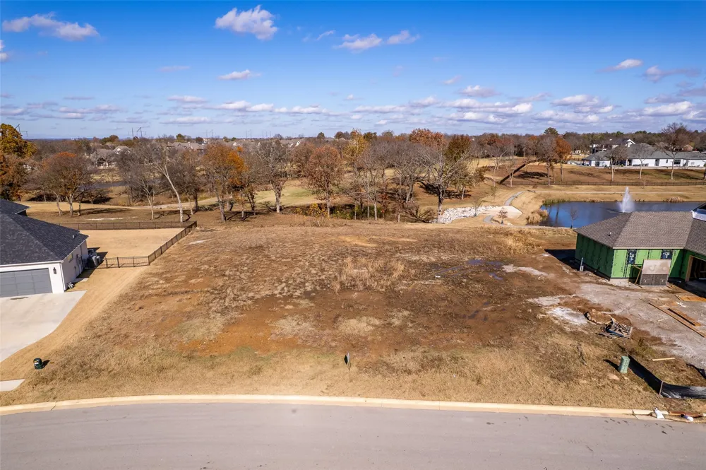 8812 E Elgin Street Broken Arrow, OK 74014