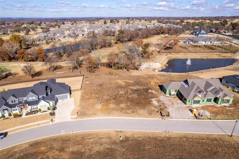 8812 E Elgin Street Broken Arrow, OK 74014