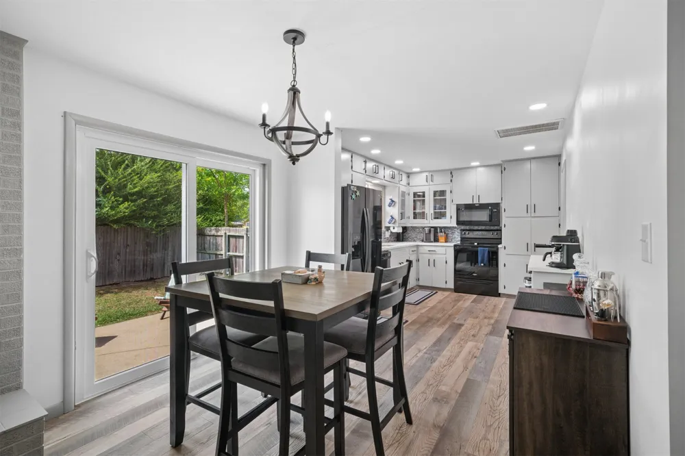 605 S Thompson Street Vinita, OK 74301