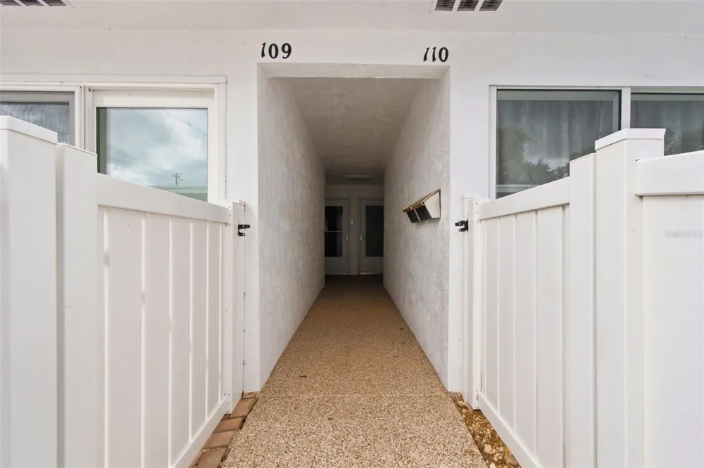 1655 S HIGHLAND AVENUE #B110 Clearwater, FL 33756