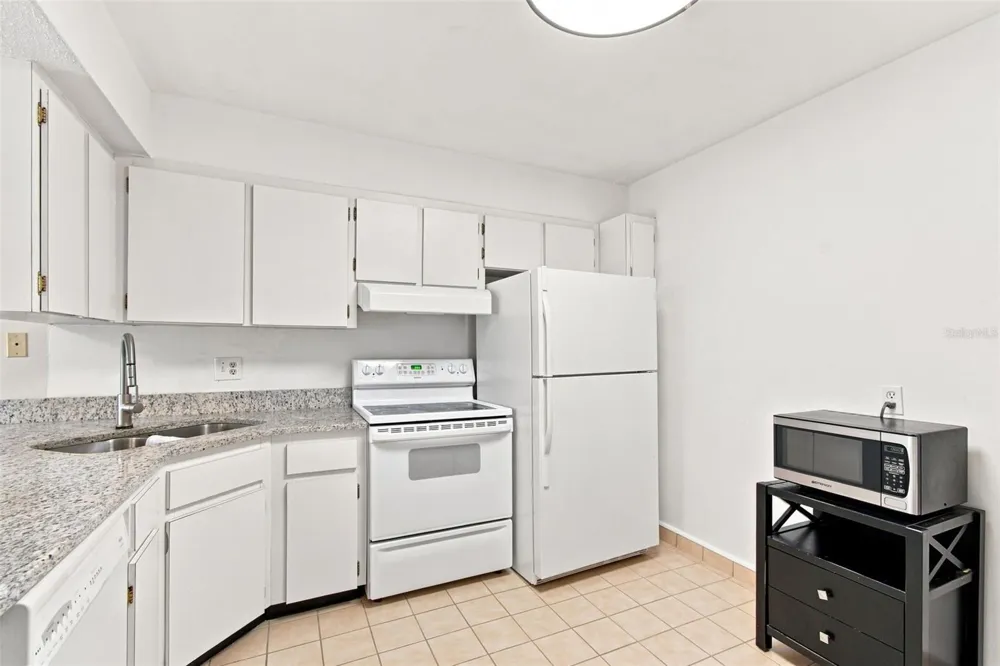 1655 S HIGHLAND AVENUE #B110 Clearwater, FL 33756