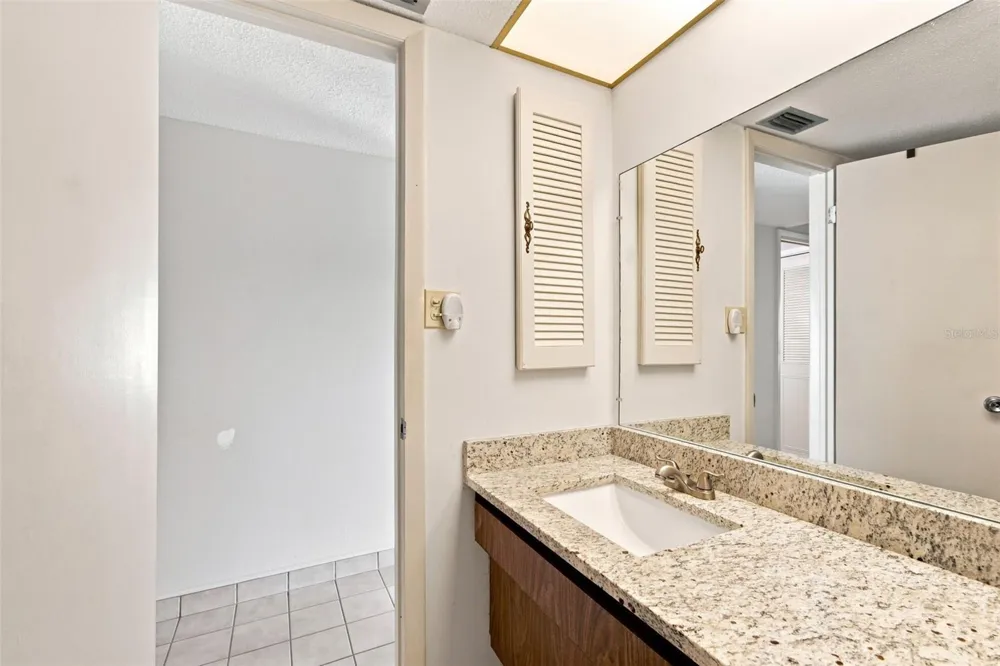 1655 S HIGHLAND AVENUE #B110 Clearwater, FL 33756