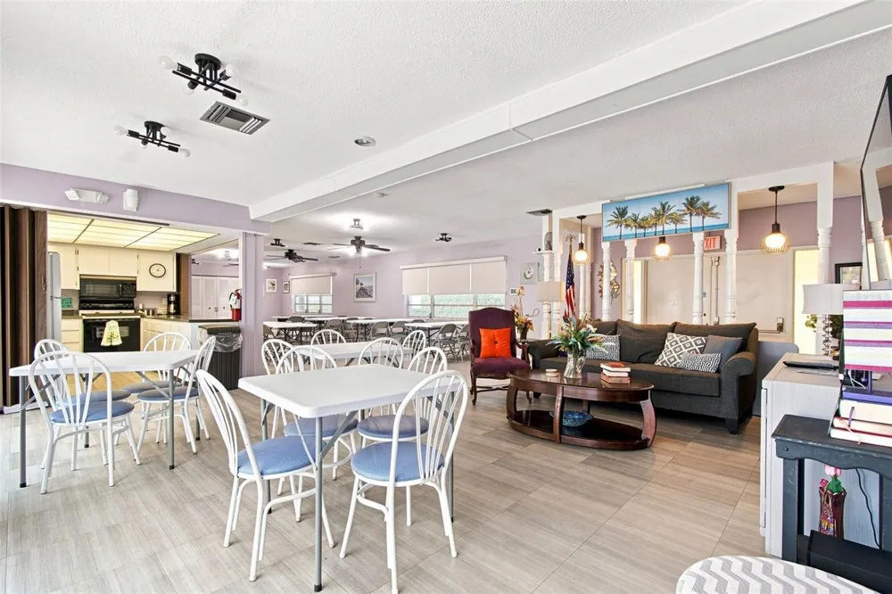 1655 S HIGHLAND AVENUE #B110 Clearwater, FL 33756