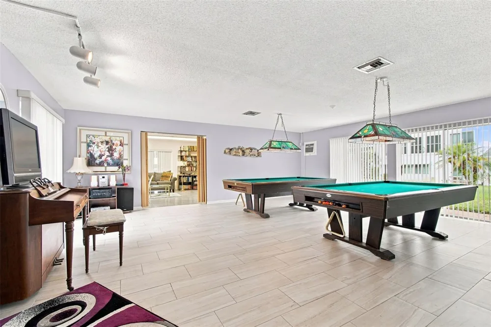 1655 S HIGHLAND AVENUE #B110 Clearwater, FL 33756