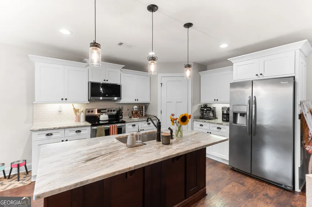 105 Avington Chase Perry, GA 31069