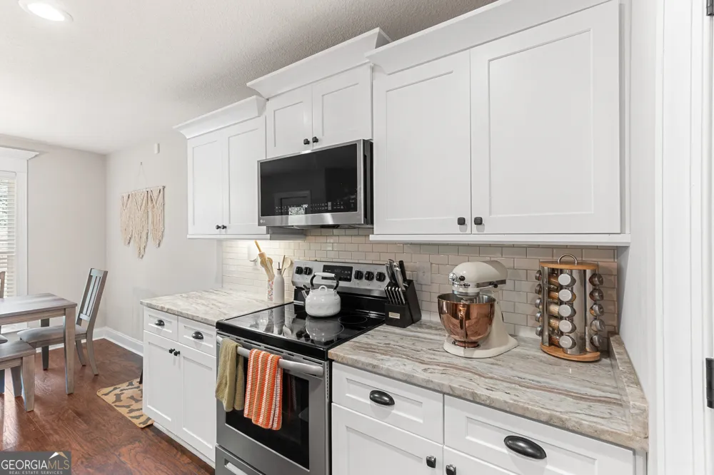105 Avington Chase Perry, GA 31069
