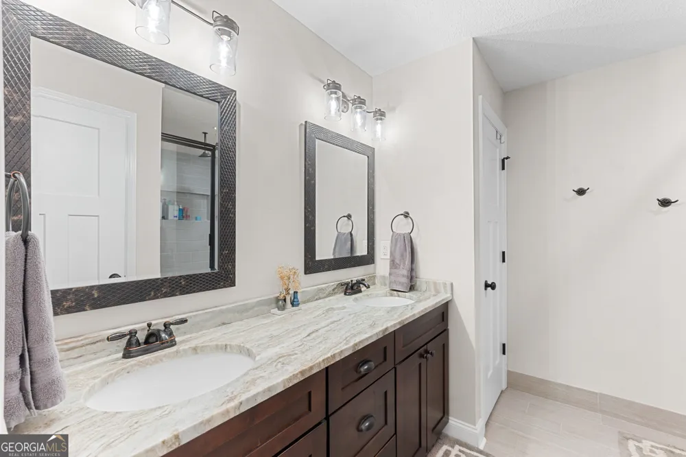 105 Avington Chase Perry, GA 31069
