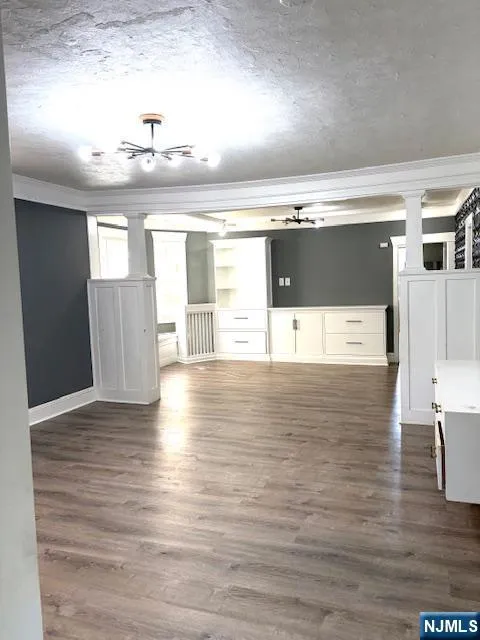 17 Hamilton Avenue Fairview, NJ 07022
