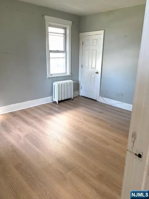 17 Hamilton Avenue Fairview, NJ 07022