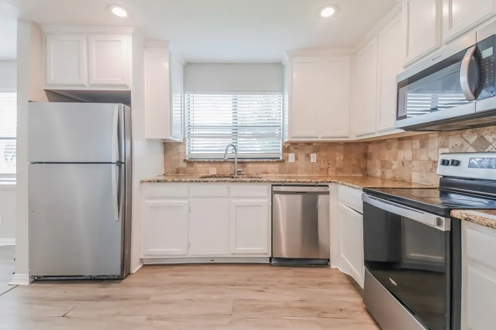 9946 Bowman Boulevard Dallas, TX 75220