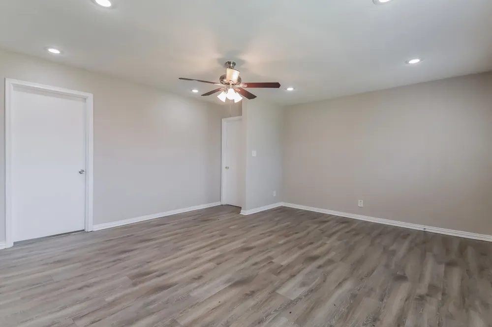 9946 Bowman Boulevard Dallas, TX 75220