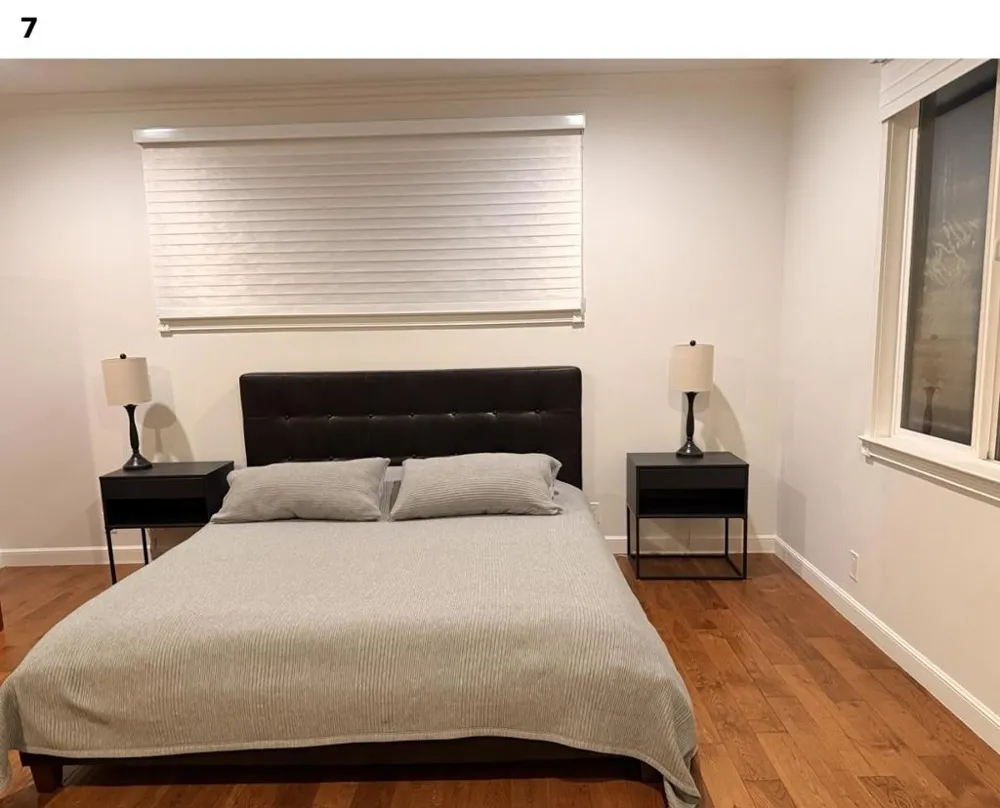 2121 Valparaiso Avenue Menlo Park, CA 94025