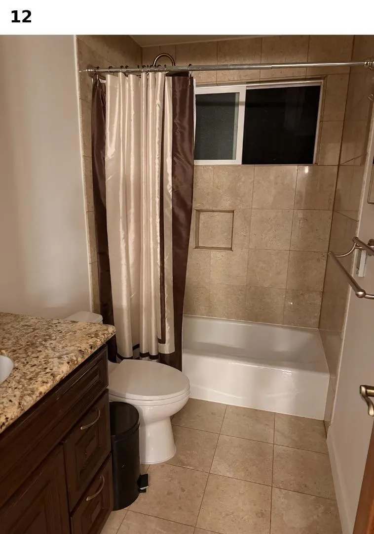 2121 Valparaiso Avenue Menlo Park, CA 94025