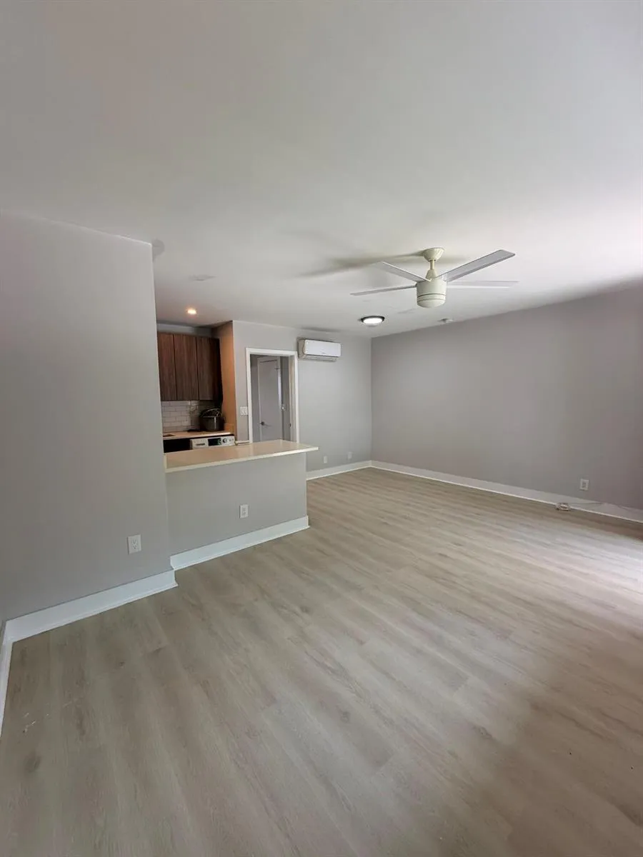 1273 NE 38th Street #2 Oakland Park, FL 33334