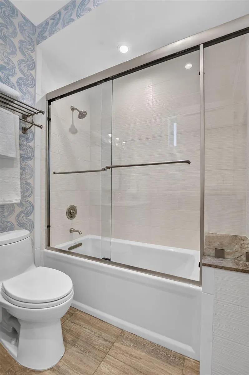 764 NE 33rd Street Boca Raton, FL 33431