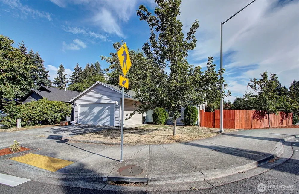 13726 NE 32nd Circle Vancouver, WA 98682