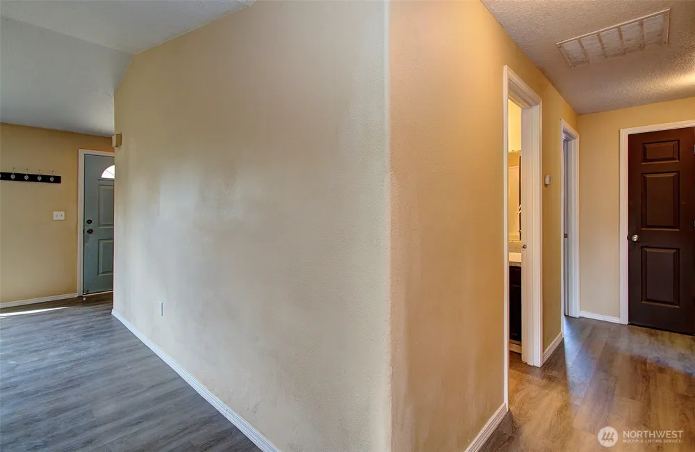 13726 NE 32nd Circle Vancouver, WA 98682