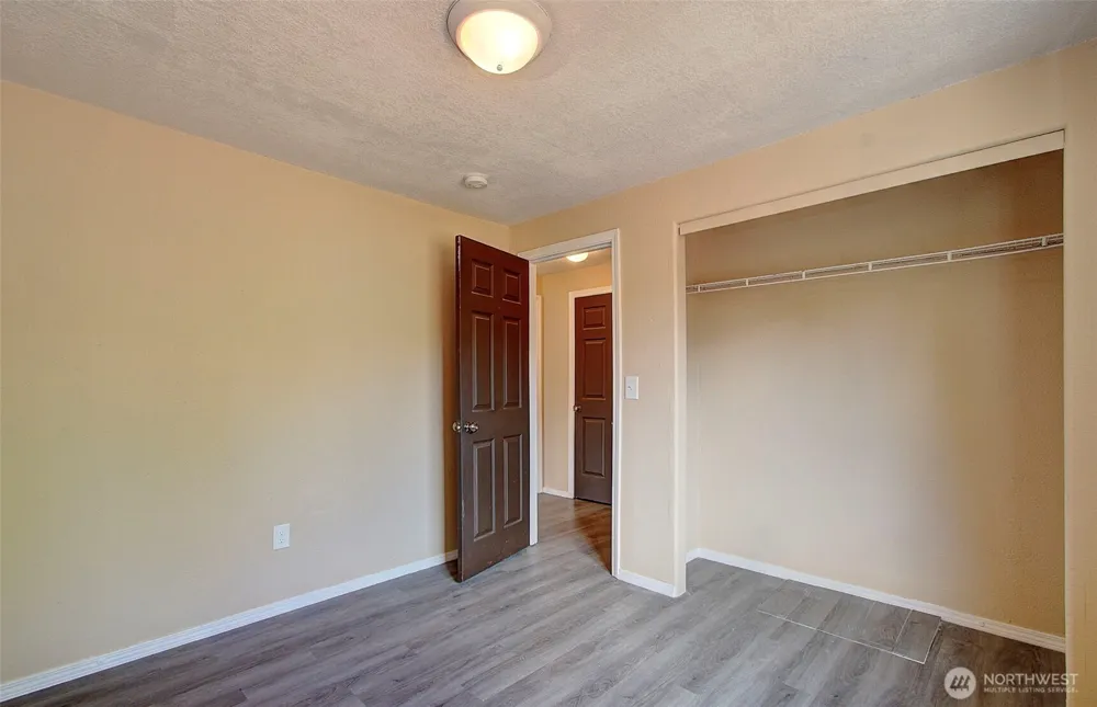 13726 NE 32nd Circle Vancouver, WA 98682
