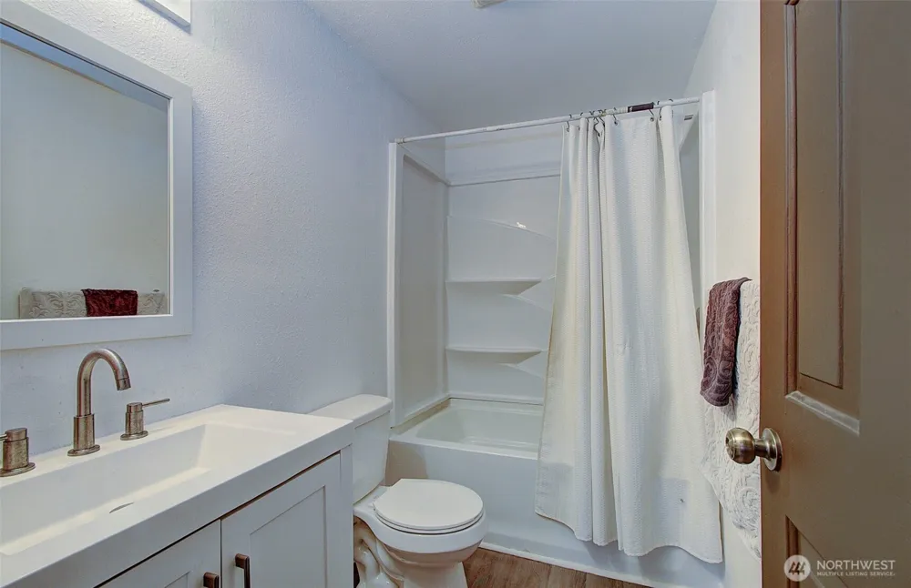 13726 NE 32nd Circle Vancouver, WA 98682