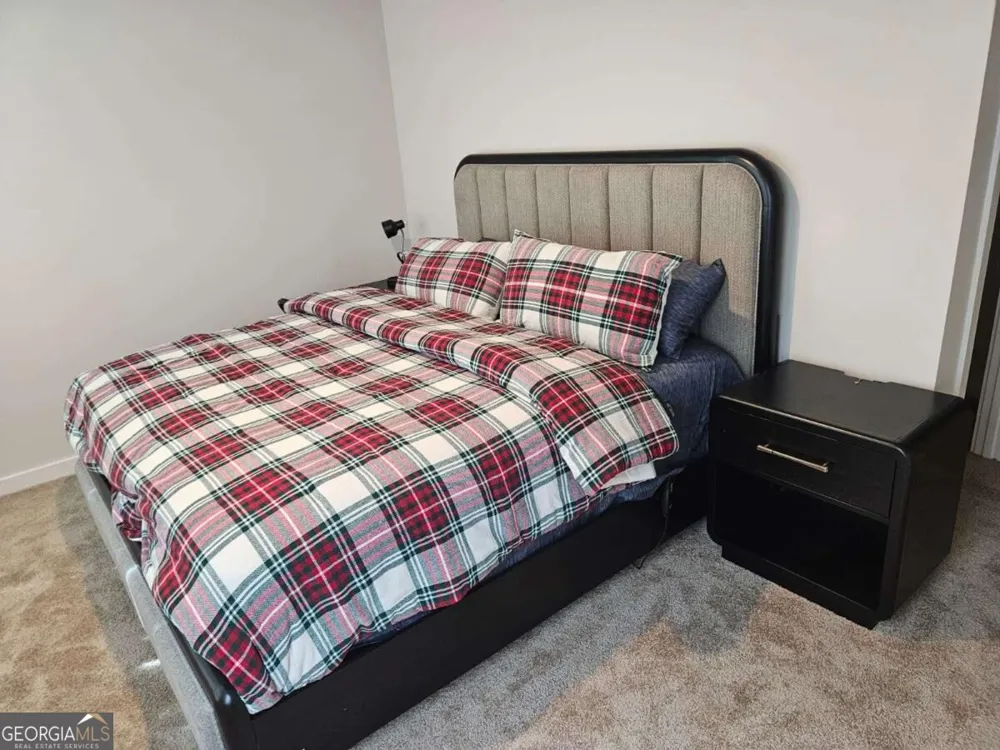 86 Jacoby DR Fairburn, GA 30213