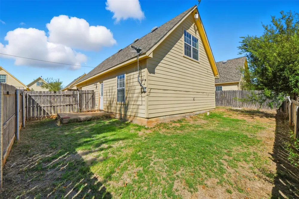 236 PRIVATE ROAD 4573 Boyd, TX 76023
