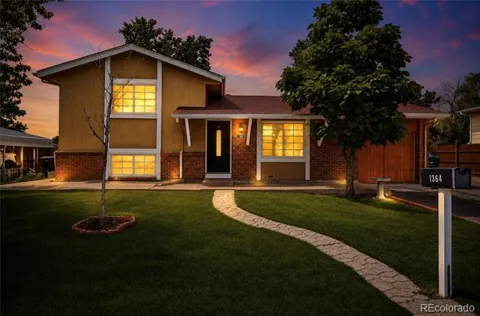 1364 Nueva Vista Drive