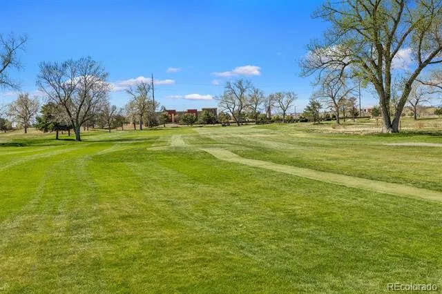 6587 S Helena Street Centennial, CO 80016