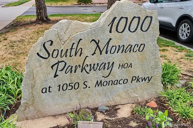 1050 S Monaco Parkway #99 Denver, CO 80224