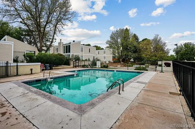 1050 S Monaco Parkway #99 Denver, CO 80224