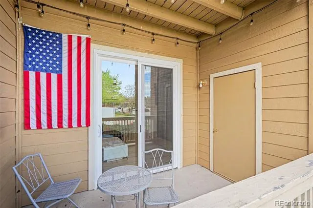 1691 W Canal Circle #1115 Littleton, CO 80120