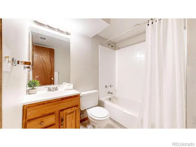 2301 42nd Ave Ct Greeley, CO 80634