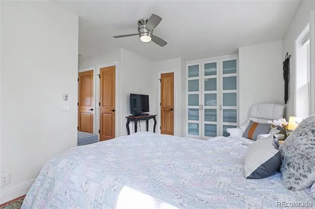 1702-1/2 W Cheyenne Road Colorado Springs, CO 80906