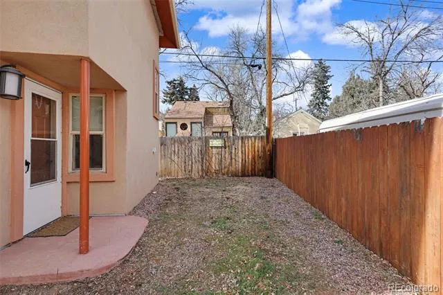 1702-1/2 W Cheyenne Road Colorado Springs, CO 80906