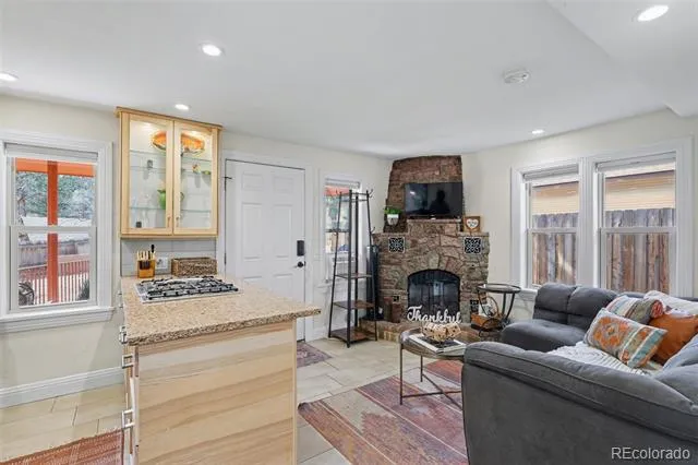 1702-1/2 W Cheyenne Road Colorado Springs, CO 80906