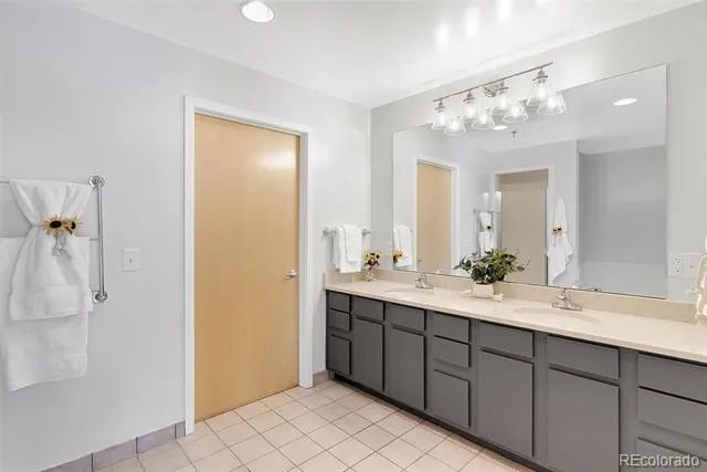 12165 Claude Court #104 Northglenn, CO 80241