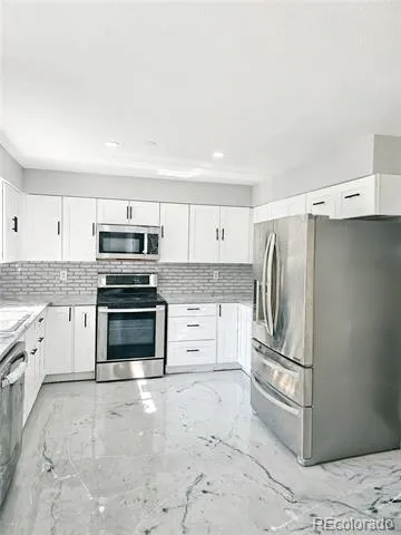4716 Freeport Way Denver, CO 80239