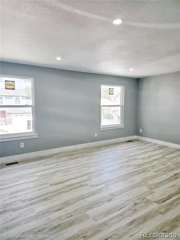 4716 Freeport Way Denver, CO 80239