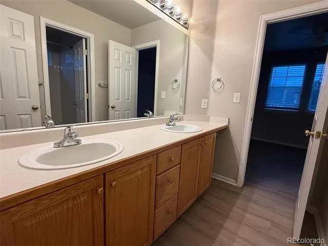 6111 S Kirk Street Aurora, CO 80016