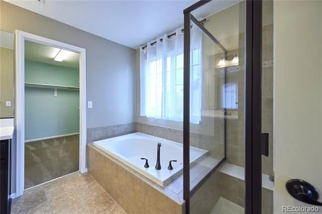 25462 E 2nd Place Aurora, CO 80018