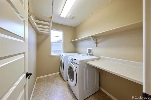 25462 E 2nd Place Aurora, CO 80018