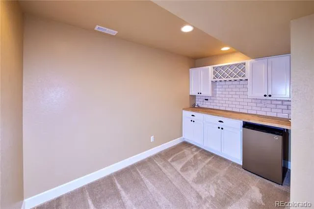 25462 E 2nd Place Aurora, CO 80018