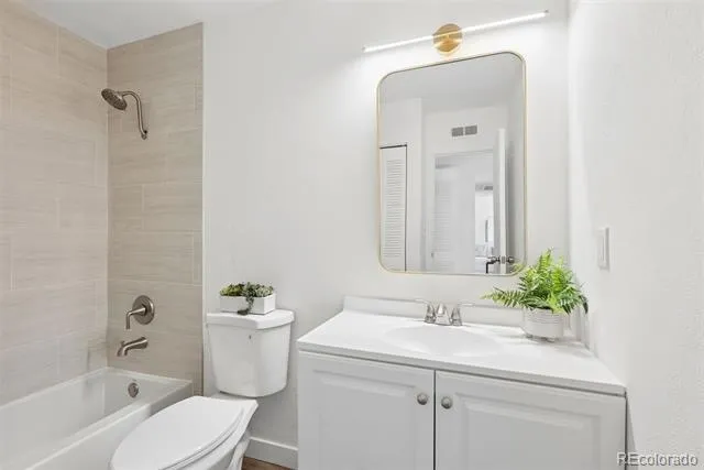 3633 S Sheridan Boulevard #17 Denver, CO 80235
