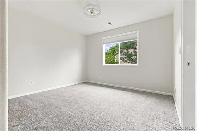 5940 S Mobile Court Aurora, CO 80016