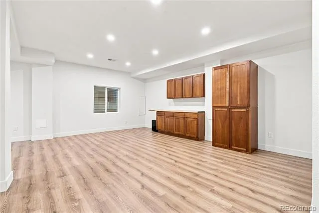 5940 S Mobile Court Aurora, CO 80016