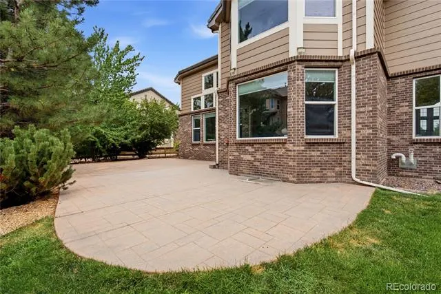 5940 S Mobile Court Aurora, CO 80016