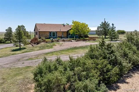 45412 Sun Country Drive