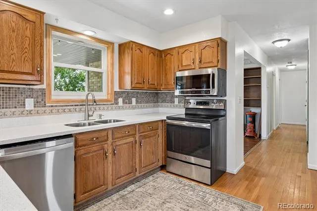 45412 Sun Country Drive Elizabeth, CO 80107
